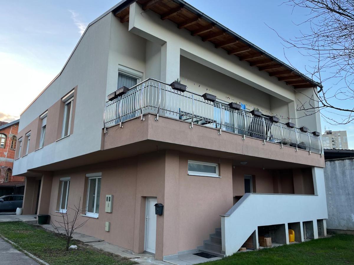 Apartman House Jasmina Bihać Extérieur photo
